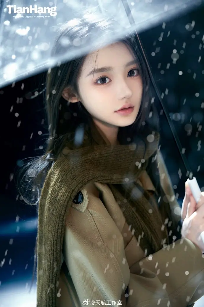 年轻人沉迷手机游戏